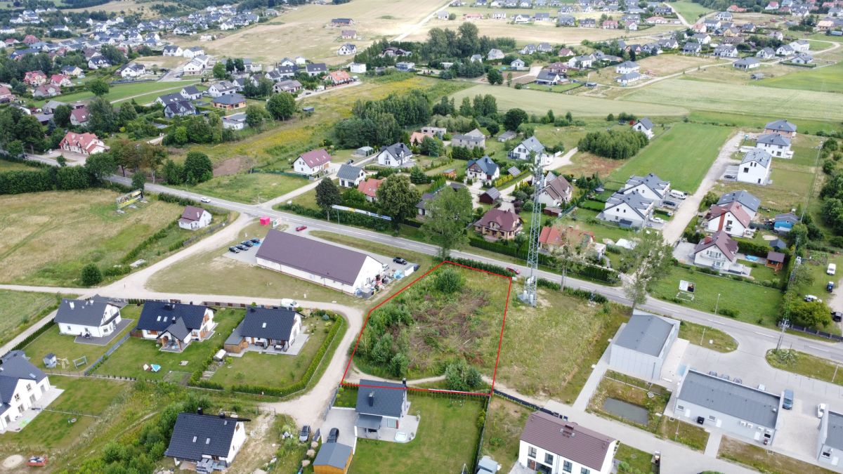 Gowino | 2000 m² przy drodze powiatowej | mn,u |