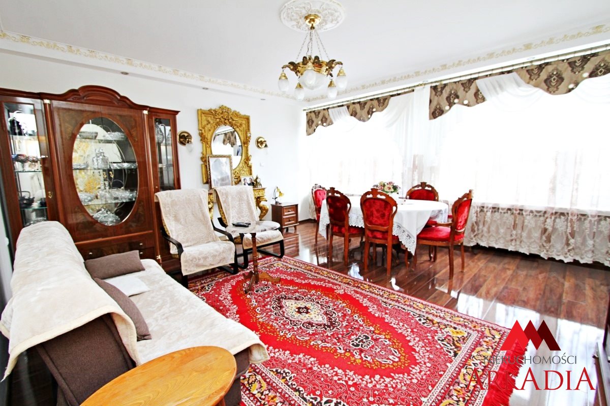 3-pokojowe mieszkanie/centrum/2 piętro