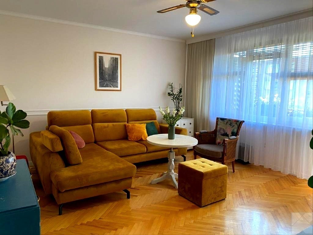 Mieszkanie os. warneńczyka 2 piętro 3 pokoje