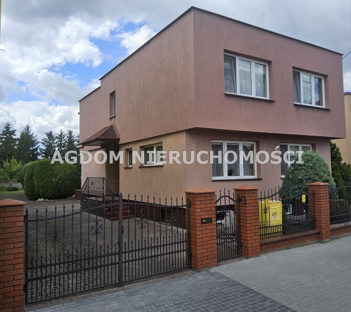 Nieruchomość nad jeziorem lubieńskim