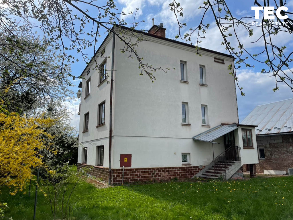 Dom na sprzedaż – stara wieś, 4 km od brzozowa