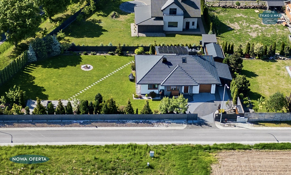Parterowy komfort w leśnej scenerii