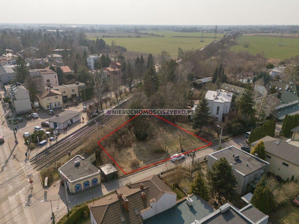 Michałowice | 975 m² | idealna pod usługi