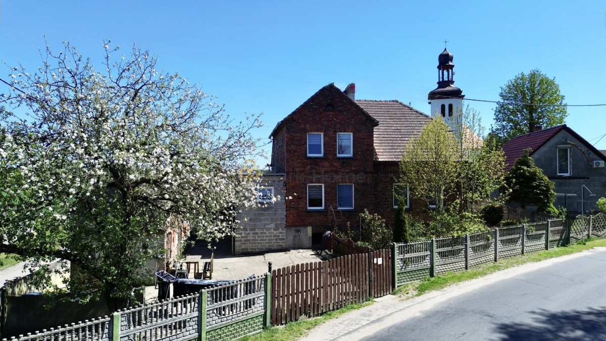 Dom z działką 11 arów| cicha i spokojna okolica
