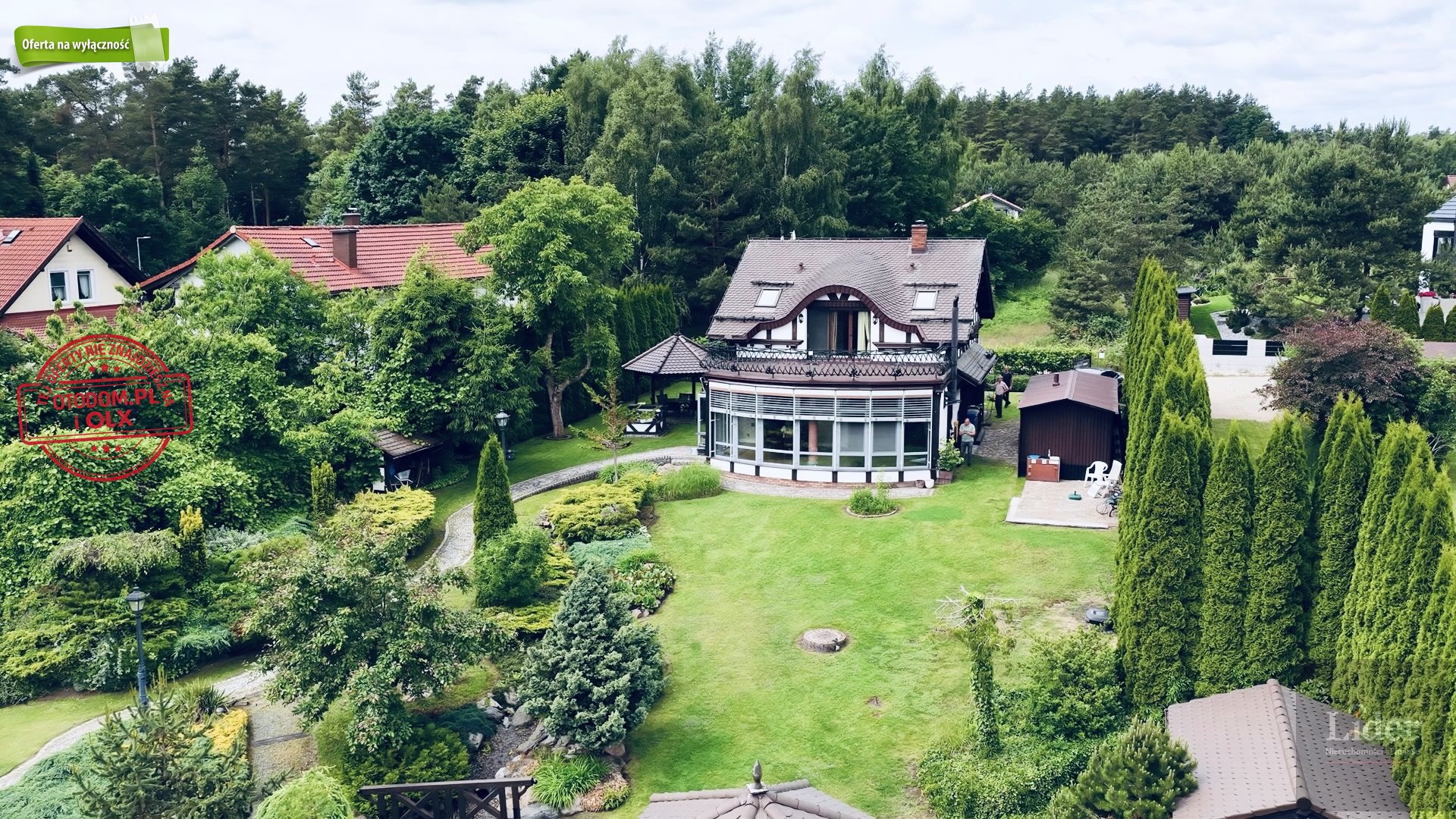 Dom z wyjątkowym ogrodem w chwaszczynie
