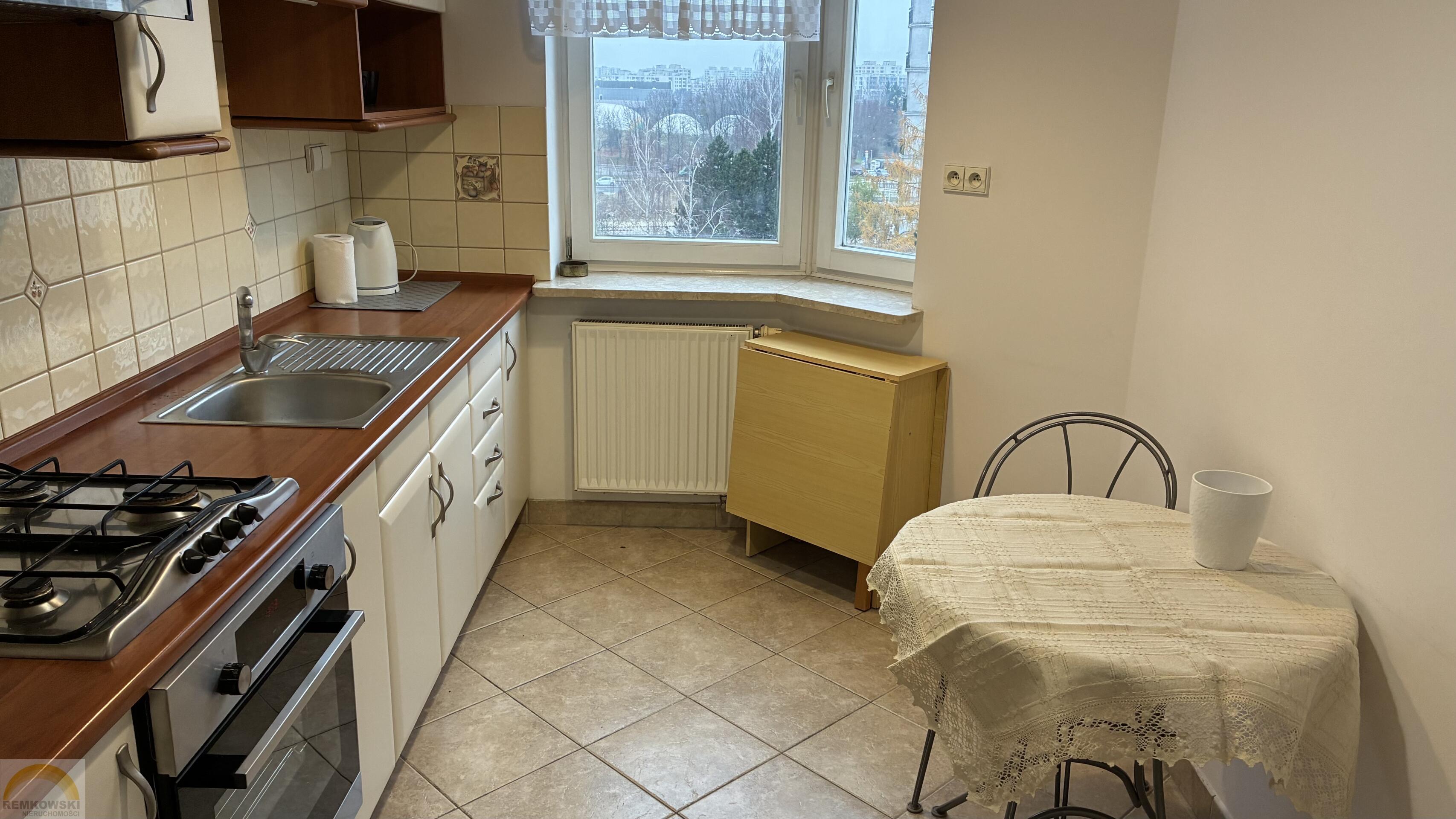 Ul. pileckiego 108 ursynów