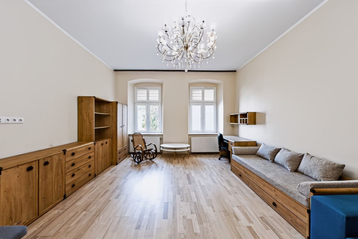 Dwa pokoje przy pomorskiej na 1 piętrze