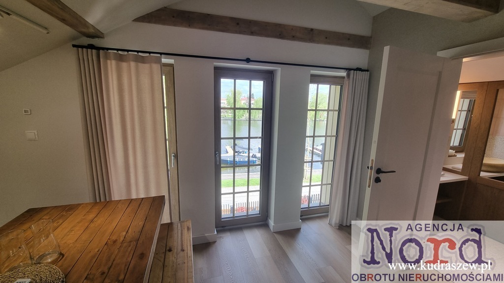 Apartament nad rzeką netta
