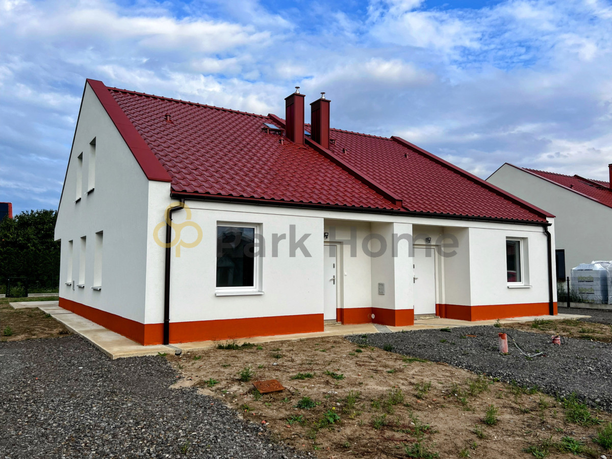 Nowy etap - przestronny dom w stanie deweloperskim