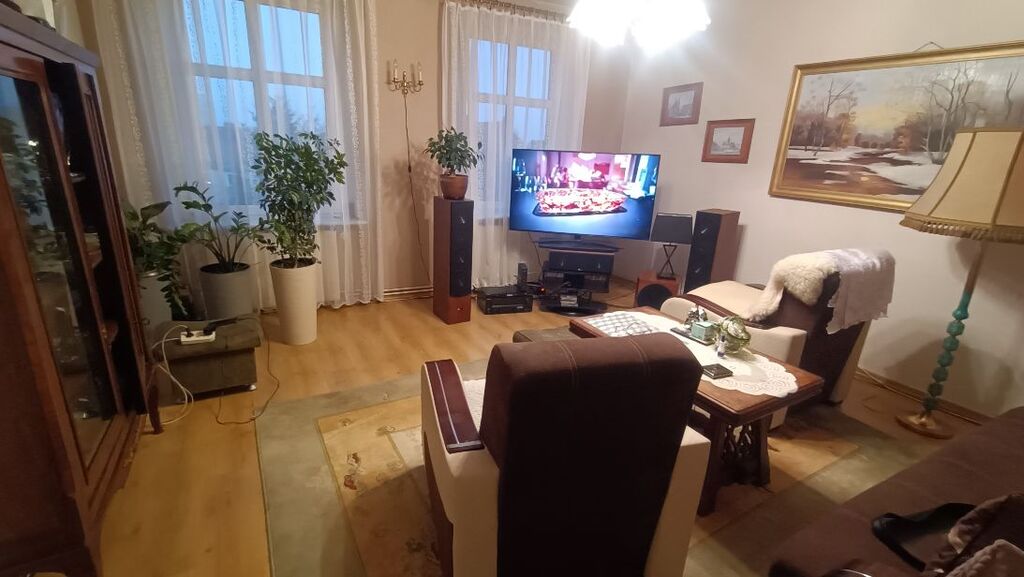 Przestrzenne mieszkanie 3 pokojowe w kamienicy!