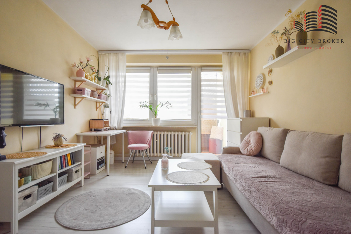 2 pokoje, oddzielna kuchnia, 2 balkony | 52 m²