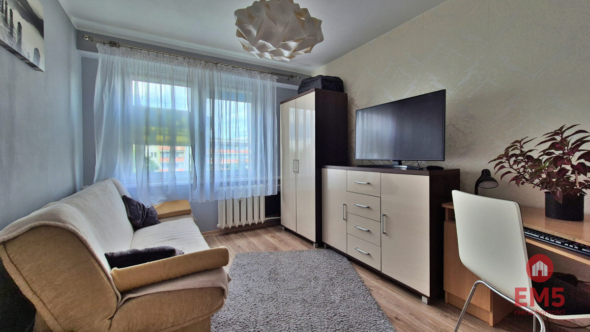 3 pokoje z loggią | wysoki stoczek | 48,2 m²