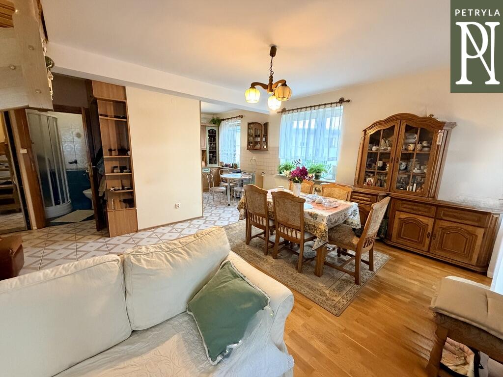 Przestronne, dwupoziomowe mieszkanie 75,5 m² z garażem
