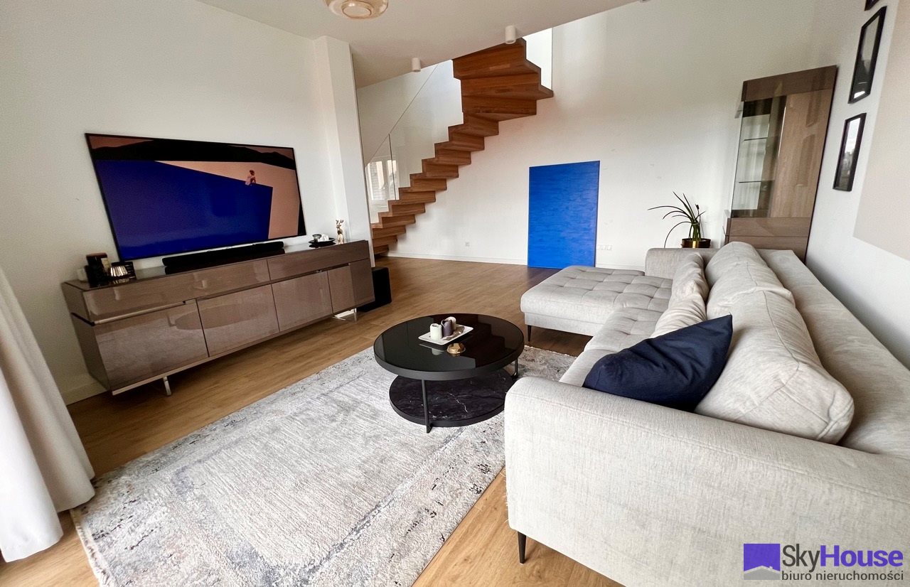 Luksusowy dwupoziomowy apartament - oporów