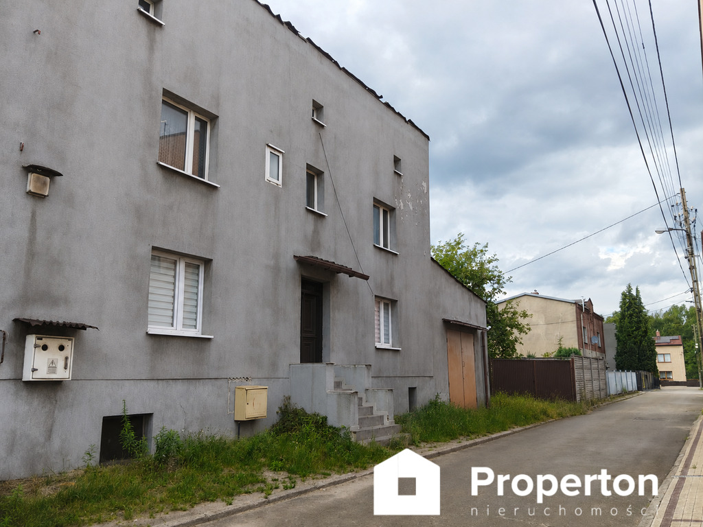 Kamienica ,200 m2 na działce 400 m2 w piekarach śl