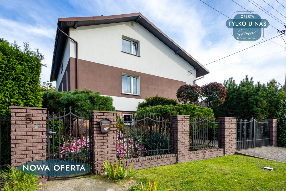Dom łask – kolumna | 230 m² | 640 m² działki