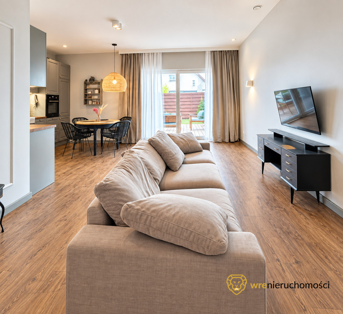 Dom ślęza | 130 m² | garaż | garderoba | topacz