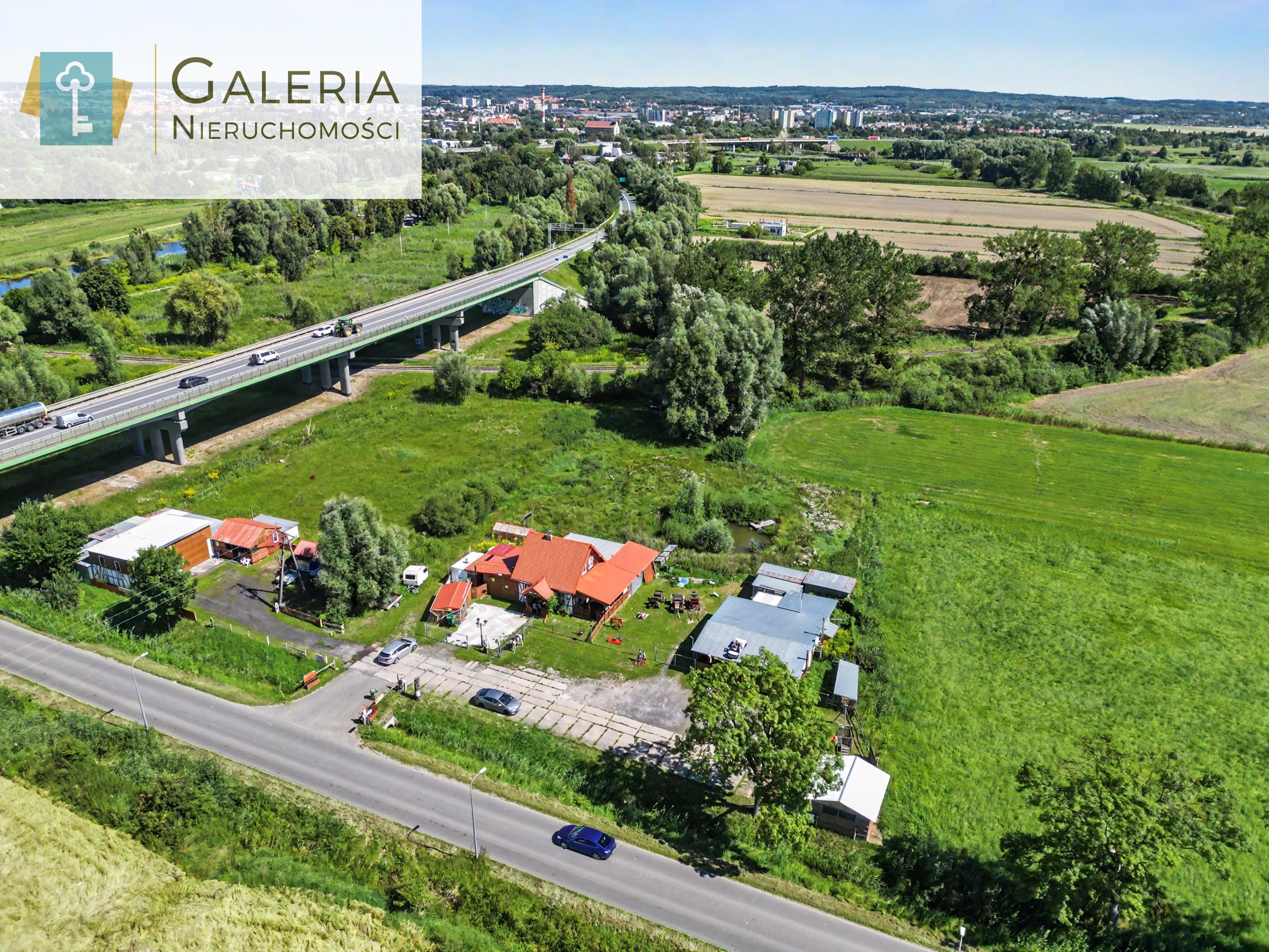 Dom + bar + warsztat | 5900 m²