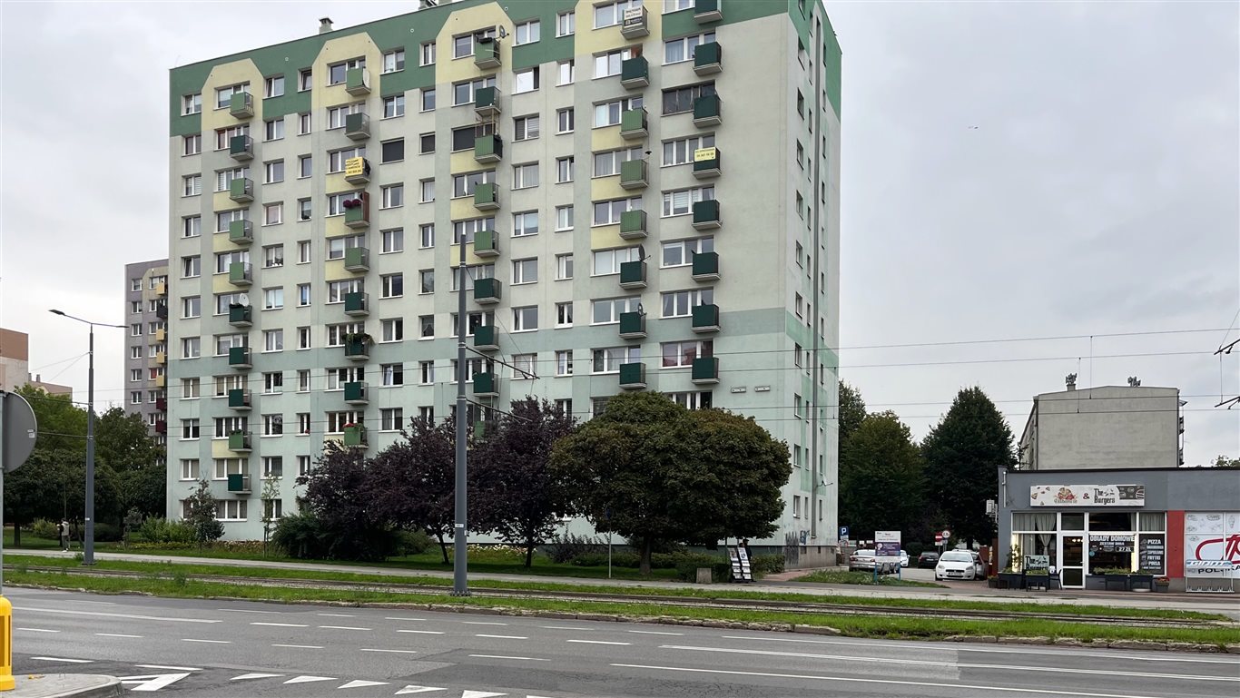 Dobra cena - dwustronne z balkonem