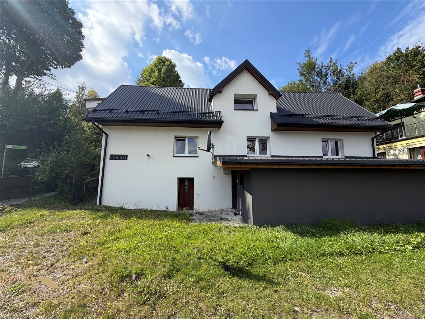 Dom z apartamentami w centrum wisły