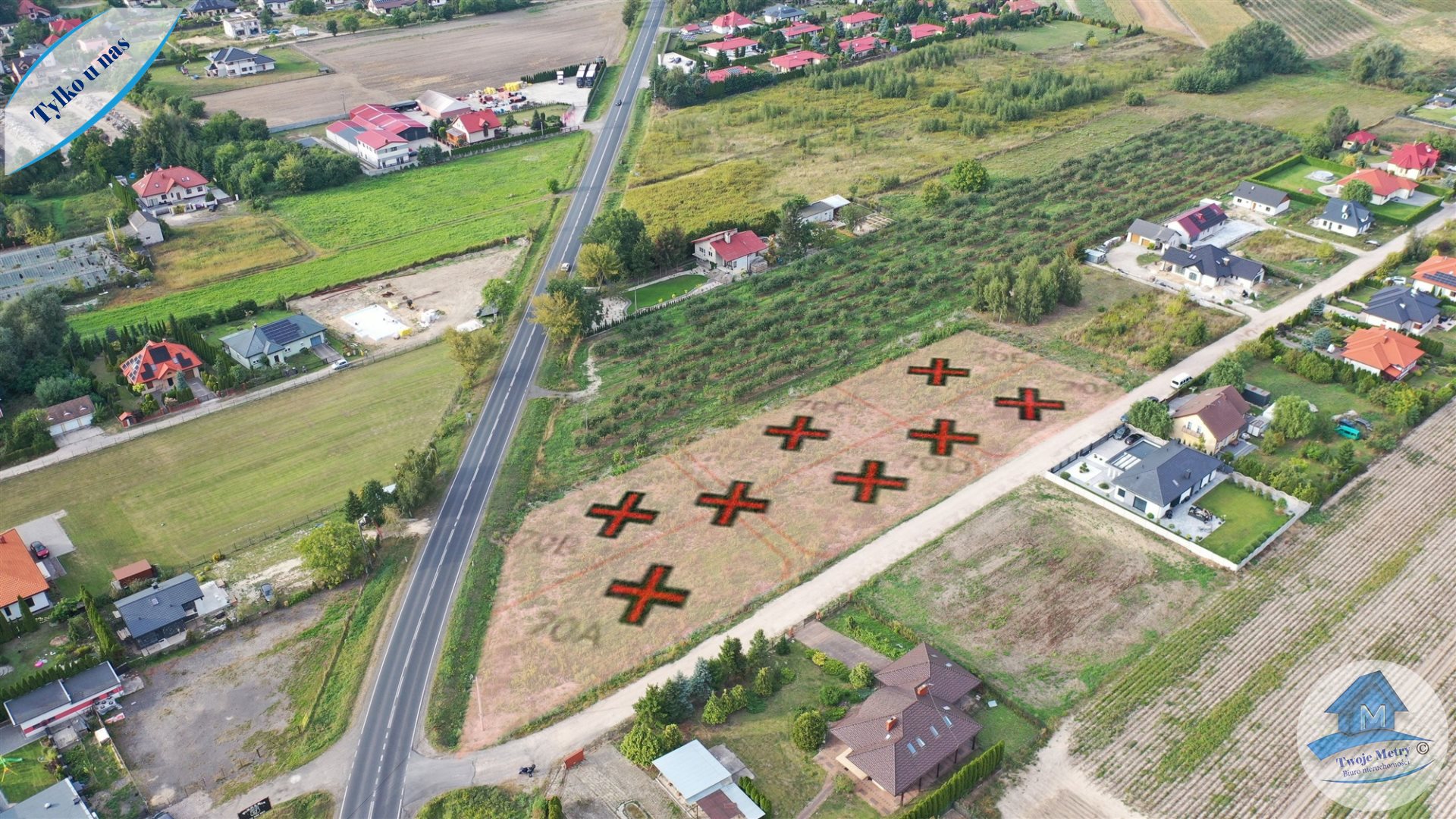 6468 m2: 6 działek 2 drogi