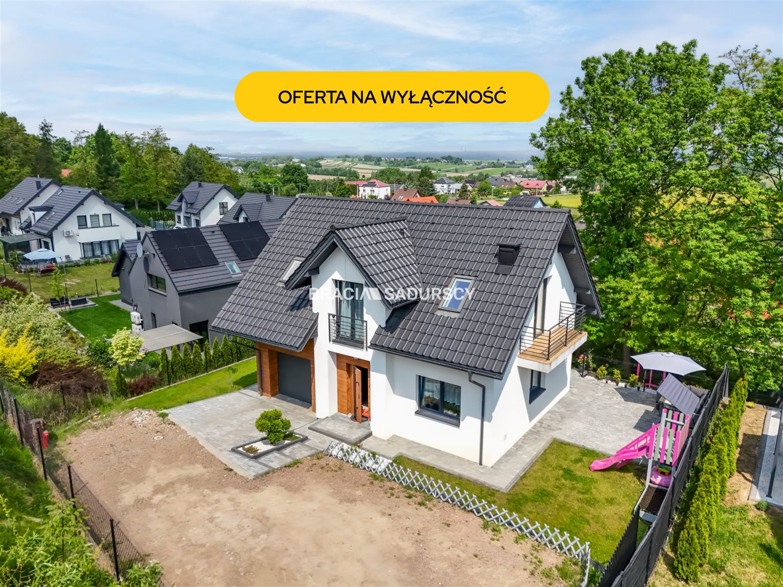 Garaż| piękny widok | zagórze