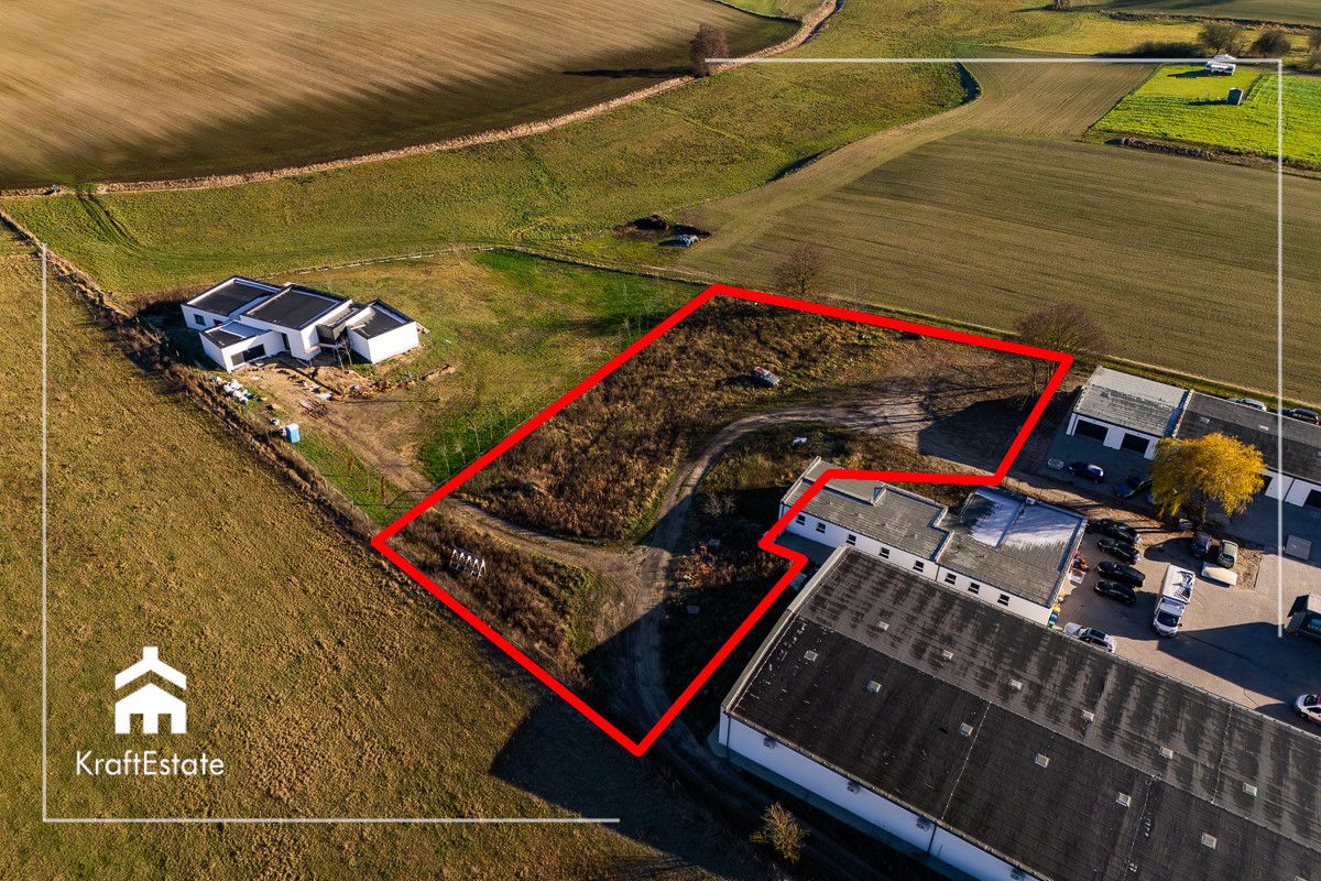 Działka pod dom lub halę 1400 m²-inwestycja !!