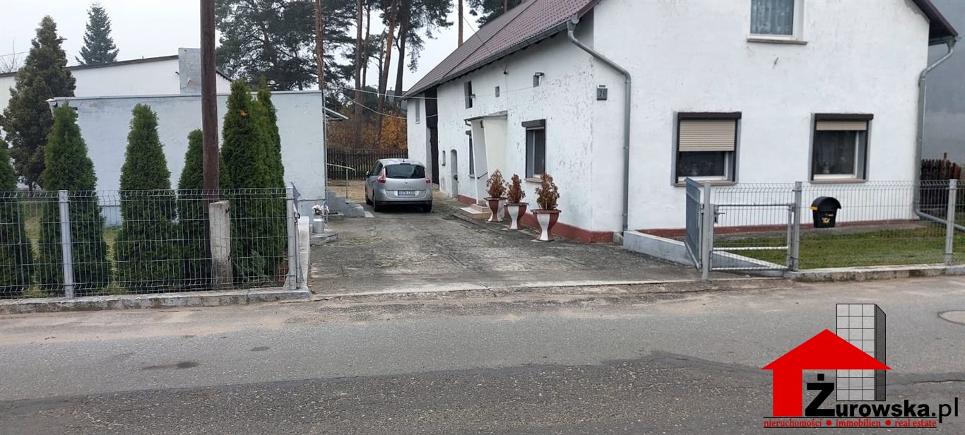 Na sprzedaż dom z potencjałem w rożniątowie