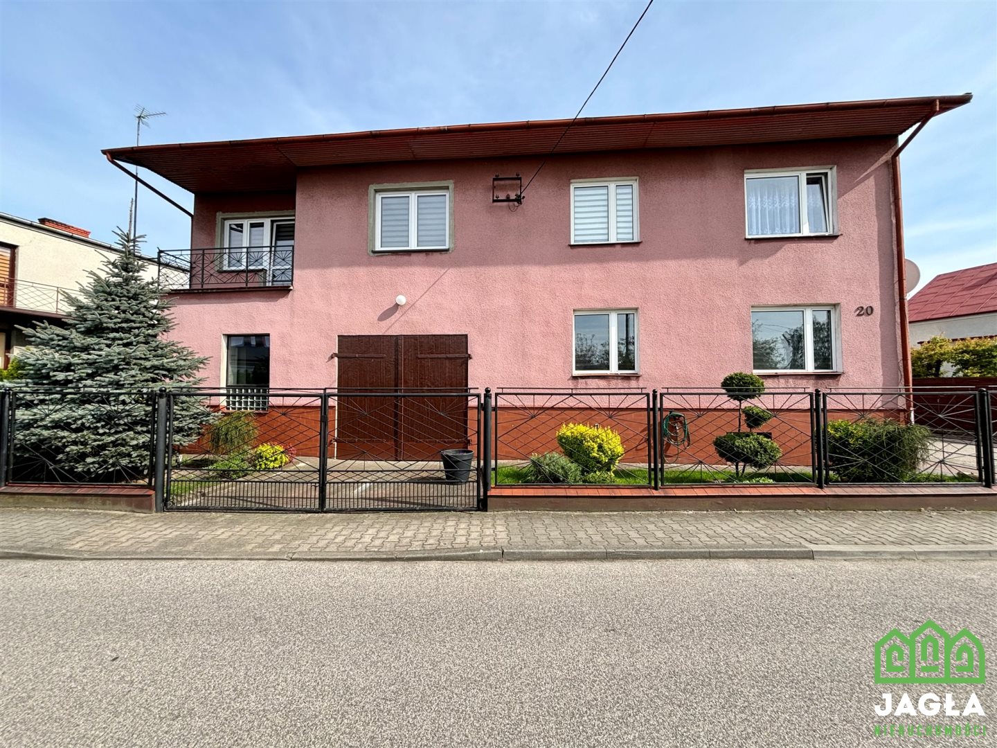 Dom 118m2 i warsztat 160m2 w spokojnych osięcinach