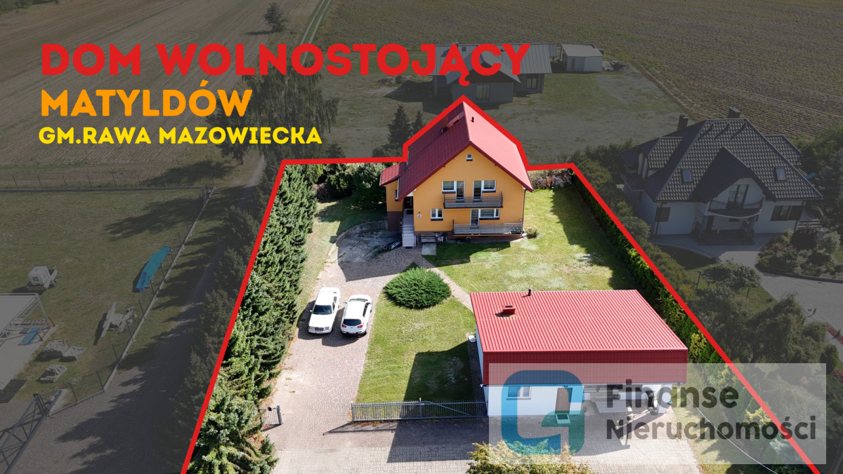 Dwa budynki mieszkalne na działce 1400 m²