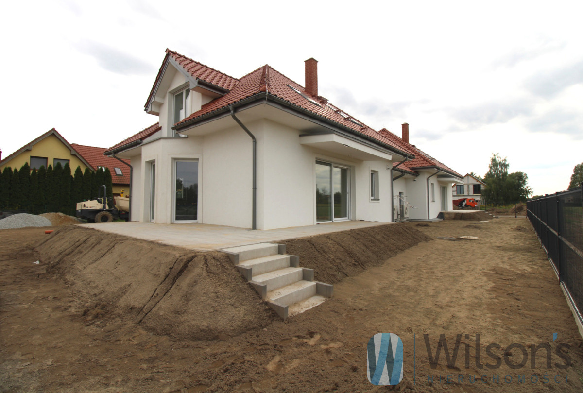 Panoramiczny widok z salonu, działka 400 m², garaż