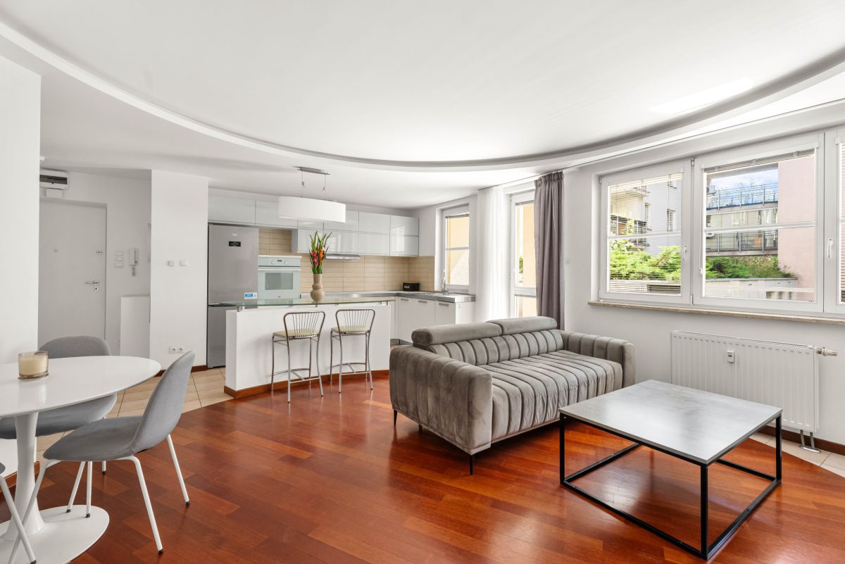 2 pokoje | 56.10m2 | śródmieście | zieleń