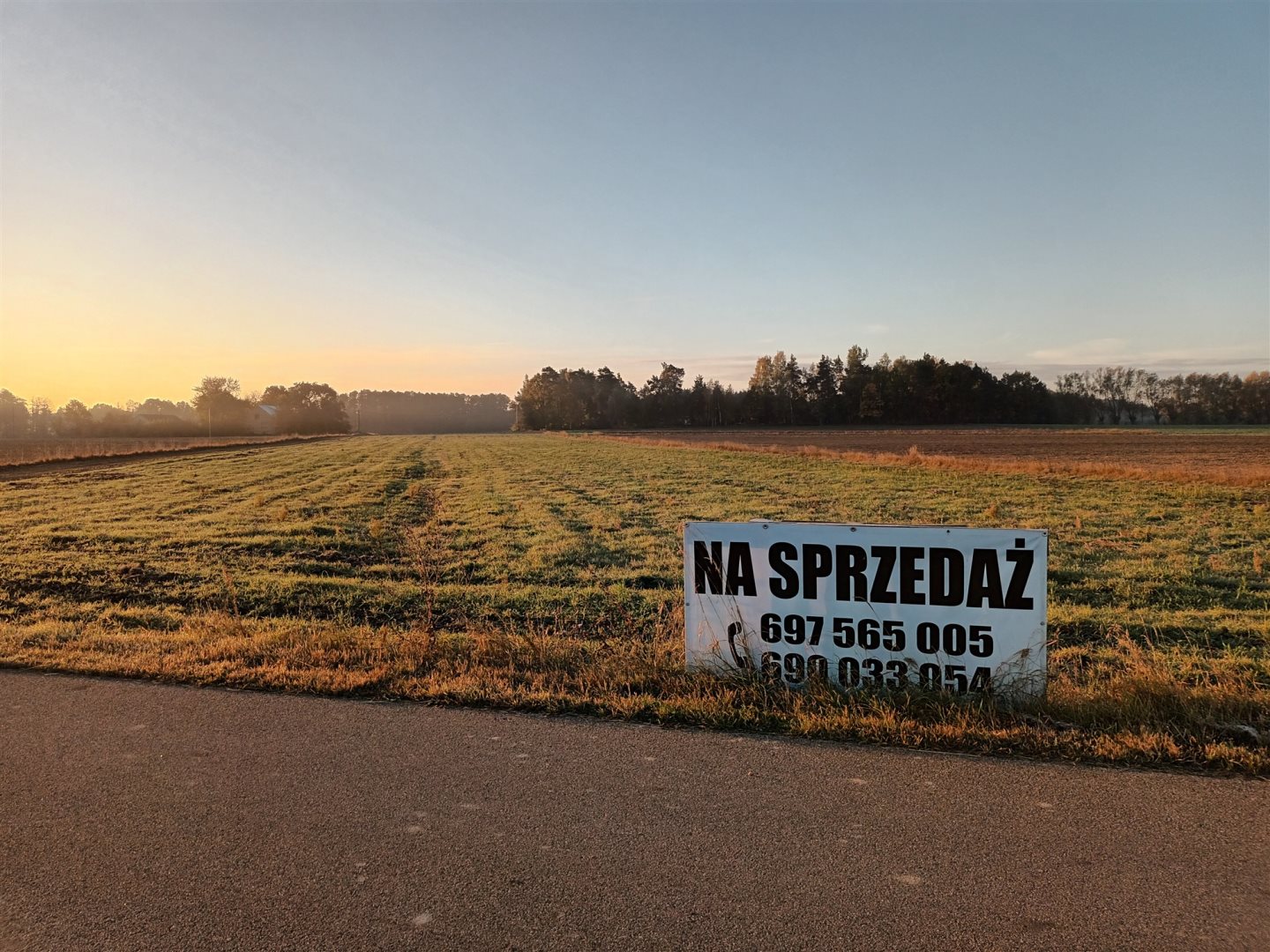 Działka z wz w wrońska gm. załuski s7