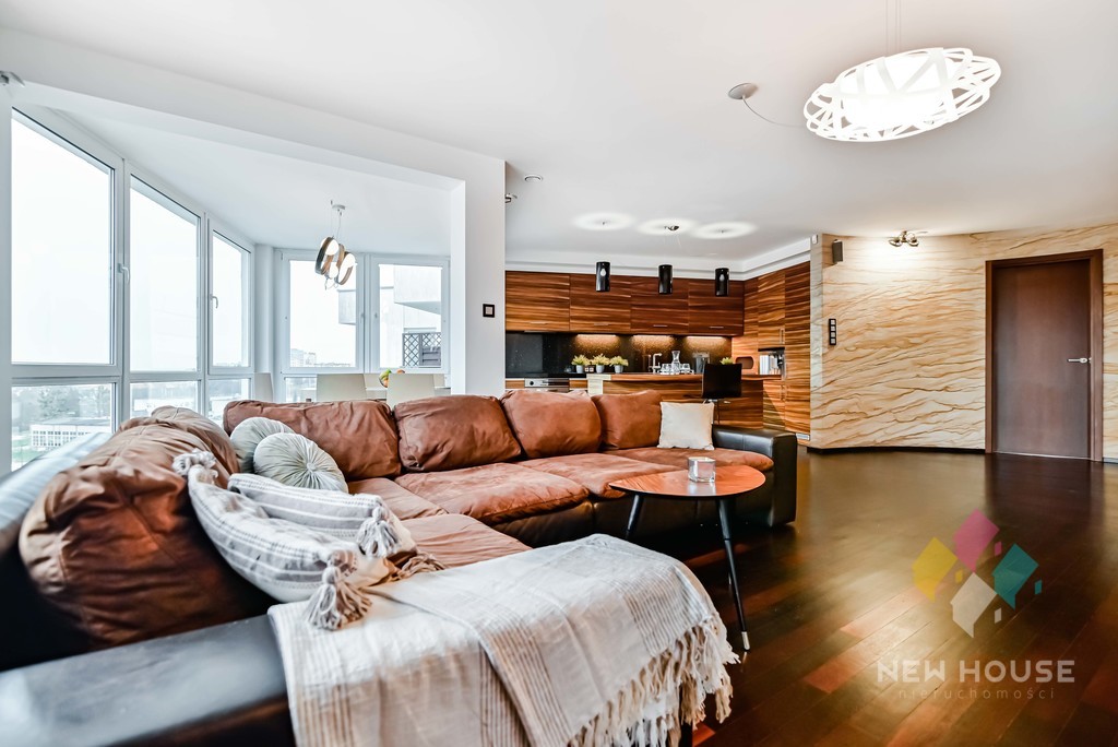 Barcza, mieszkanie 140 m2, balkon, sauna, 3x garaż