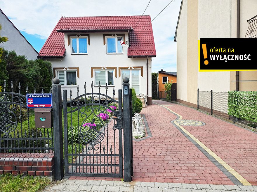 Nowy korczyn- przytulny dom z garażem i altaną