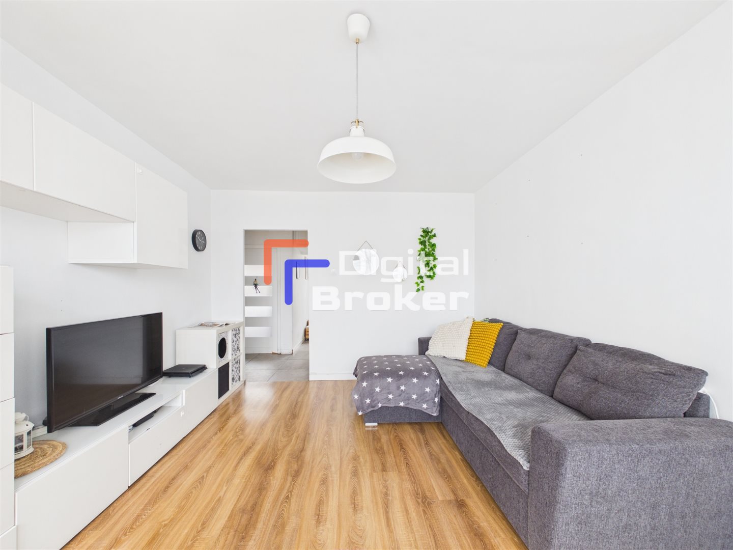 2-pokojowe 49 m² z dużą loggią | wschód–zachód |