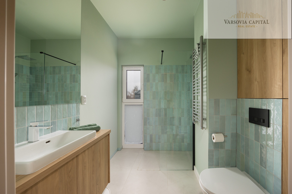 Segment 82 m² z ogrodem 60 m², 4 pokoje, balkon