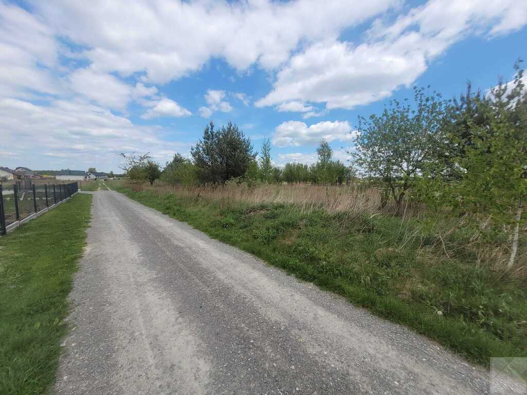 Działka w dogodnej lokalizacji