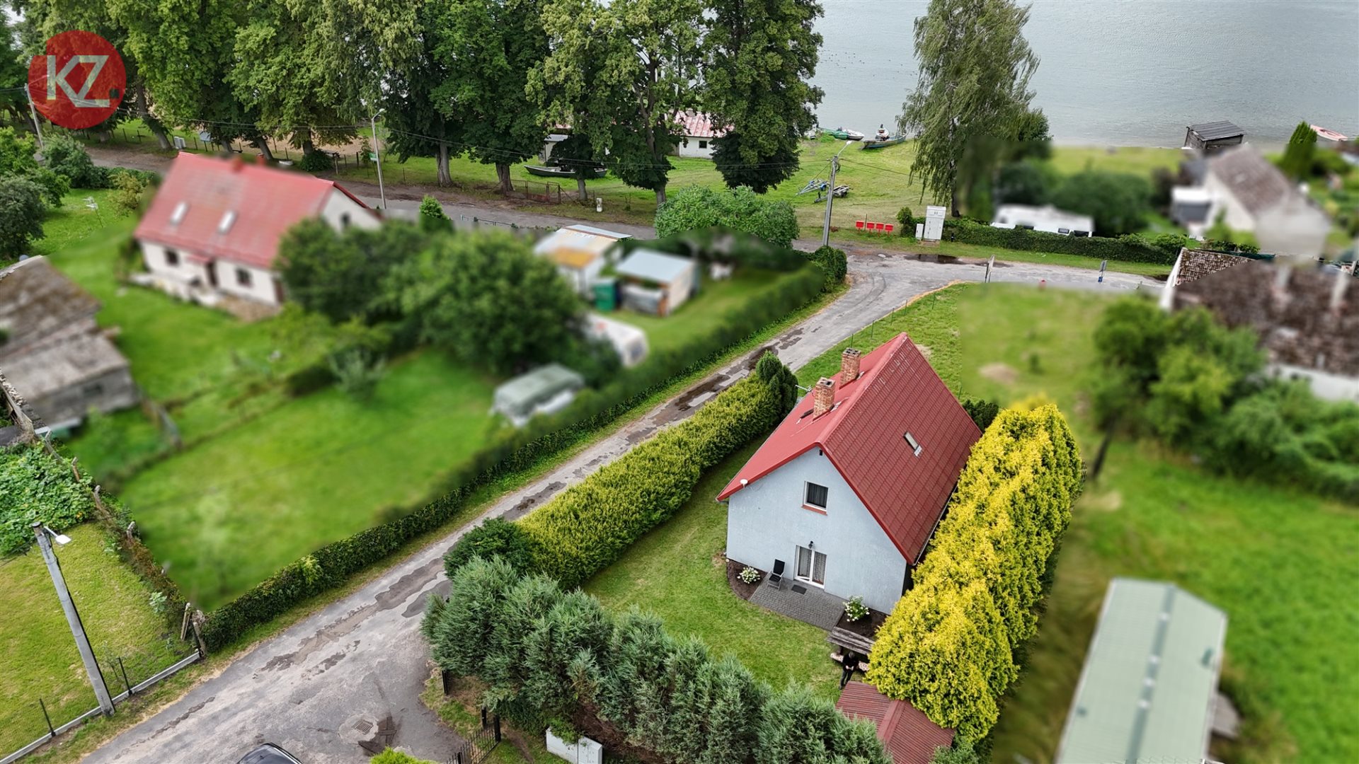 Dom z kominkiem i widokiem na jezioro