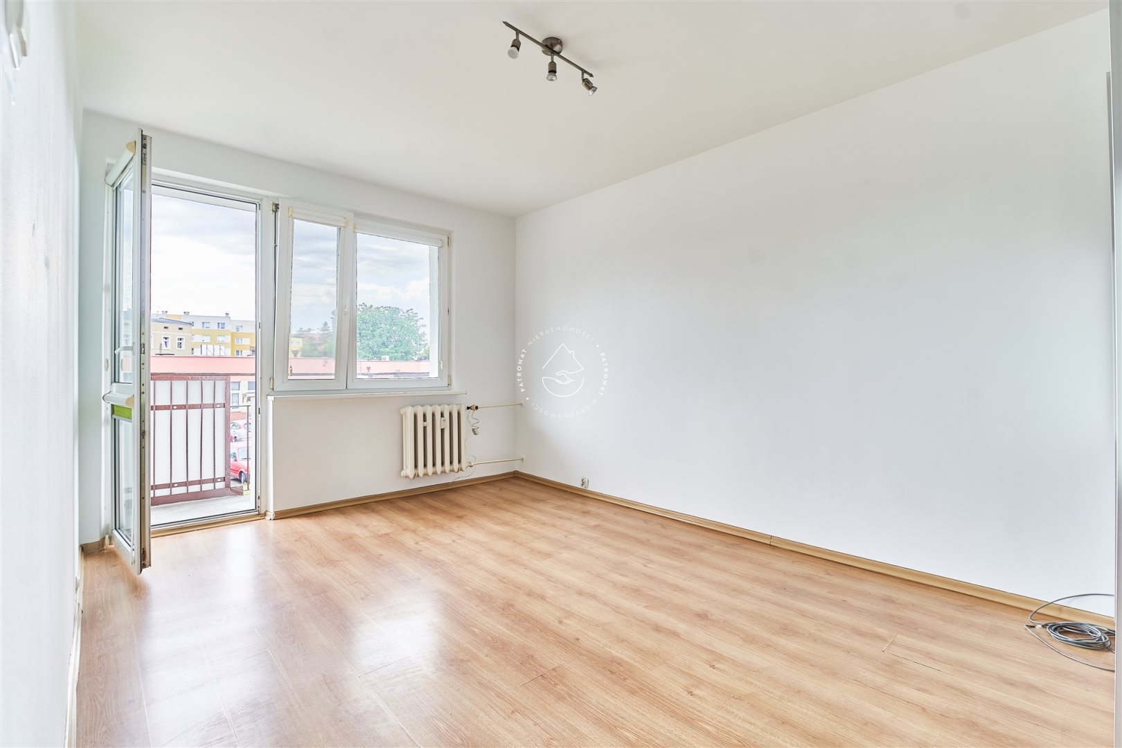 3 pokoje| 1 piętro| balkon| piwnica|