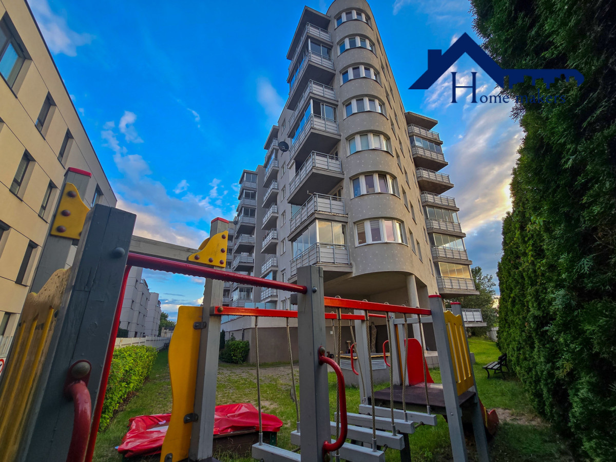 Metro | wysoki standard | garaż | balkon 10 m²