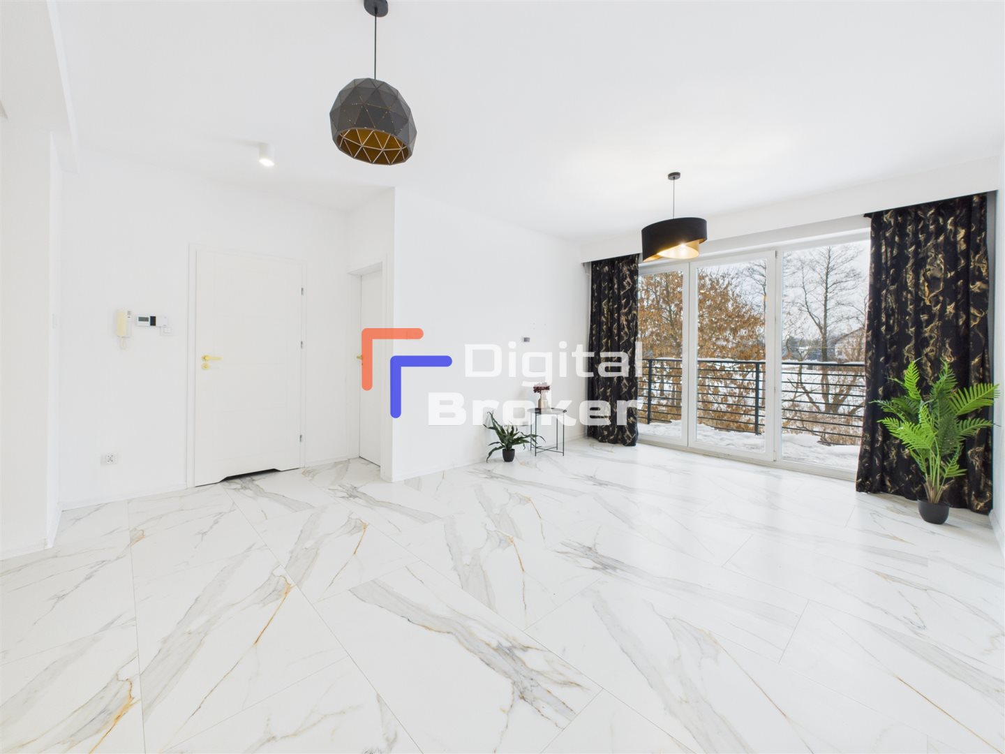 Dwa oddzielne mieszkania w jednym| 140 m² | marki