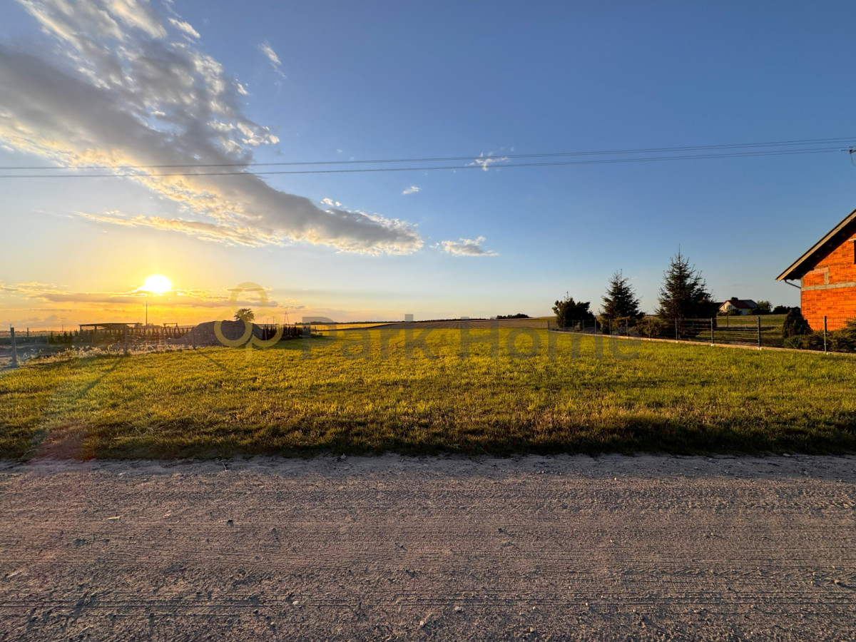 Działka budowlana 1101 m2 - góra, powiat śremski