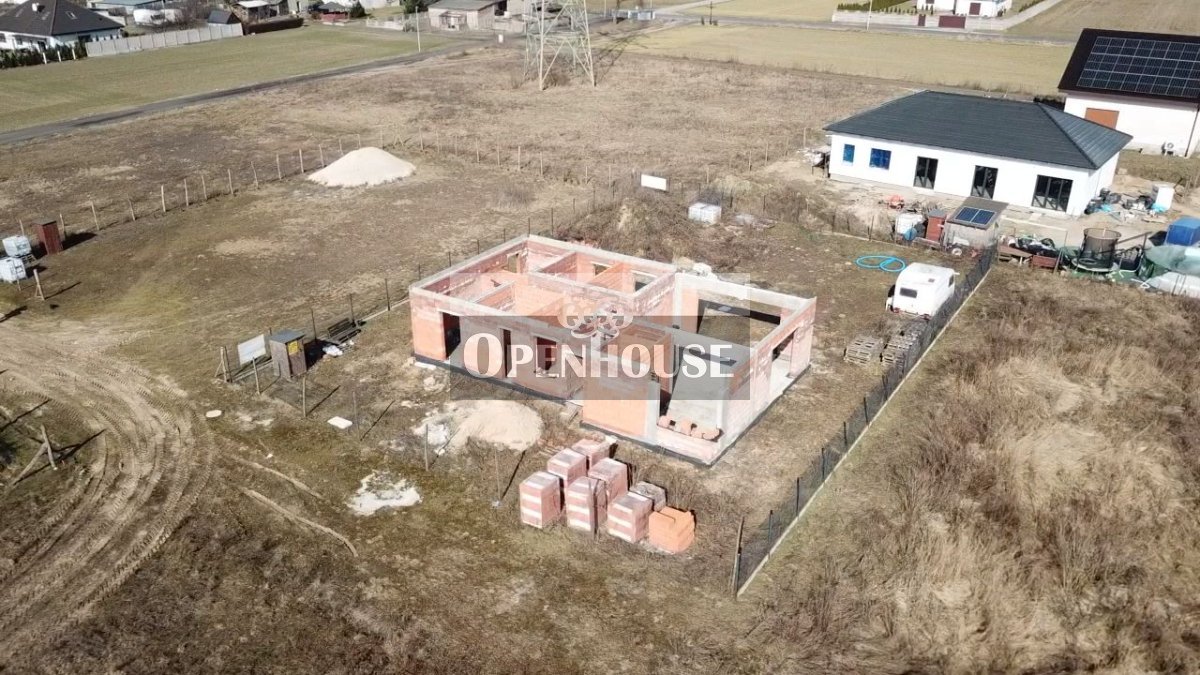 Działka z rozpoczętą budową długie nowe