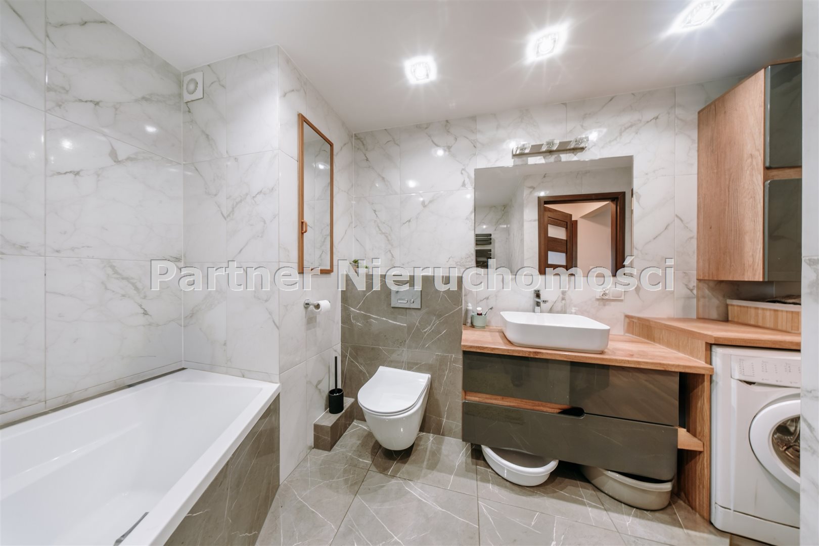 3 pokoje do wprowadzenia, balkon, lubicz górny