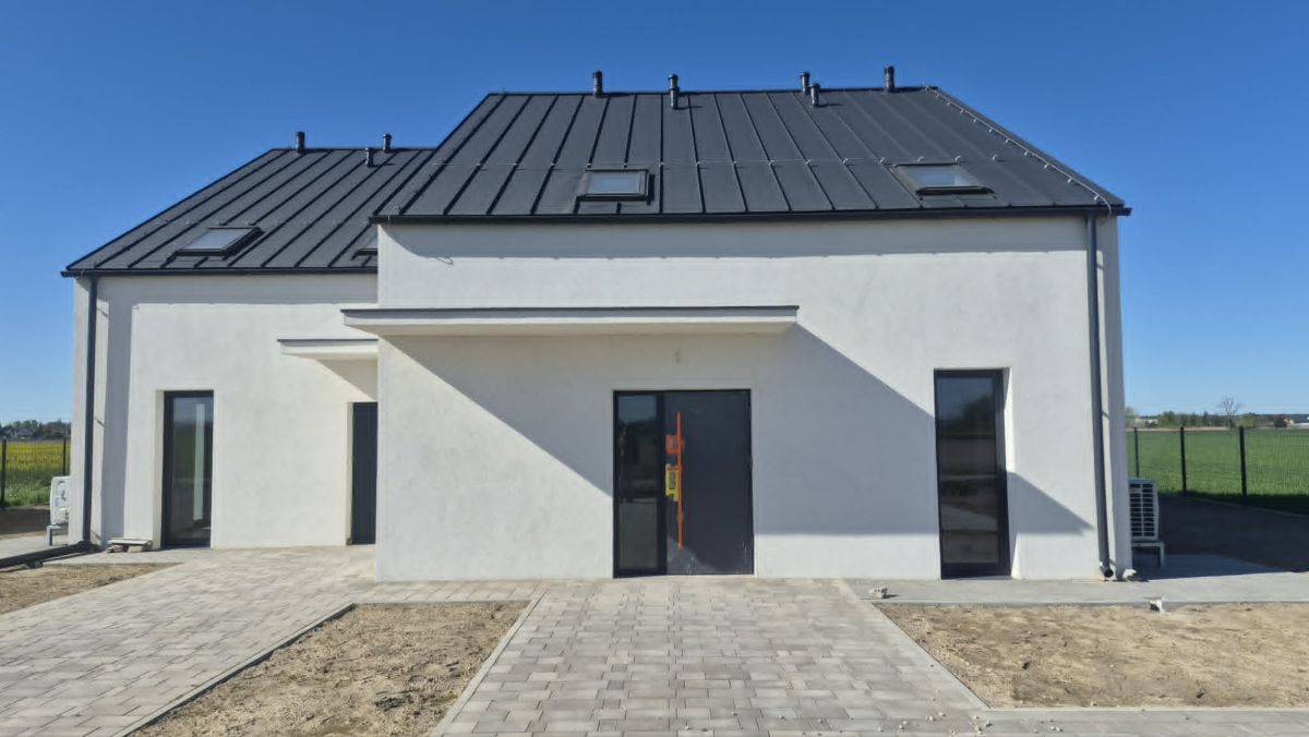 Konarzewo i 104 m2 i 5 sypialni i ogród 440 m2