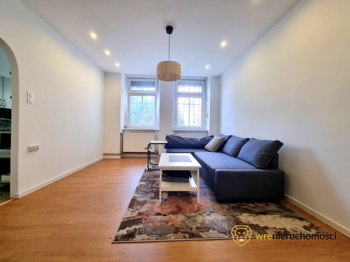 Duża kawalerka 42,8 m² | osobna kuchnia | antresol