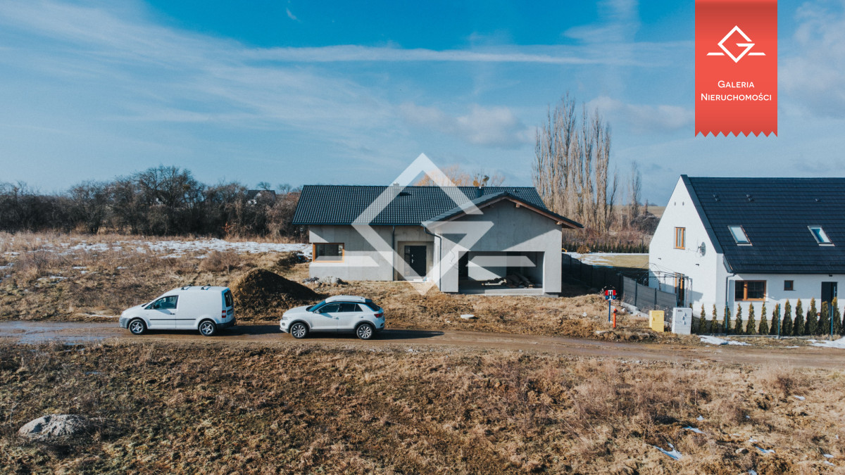 Dom wolnostojący 160 m² z dużym garażem - juszkowo