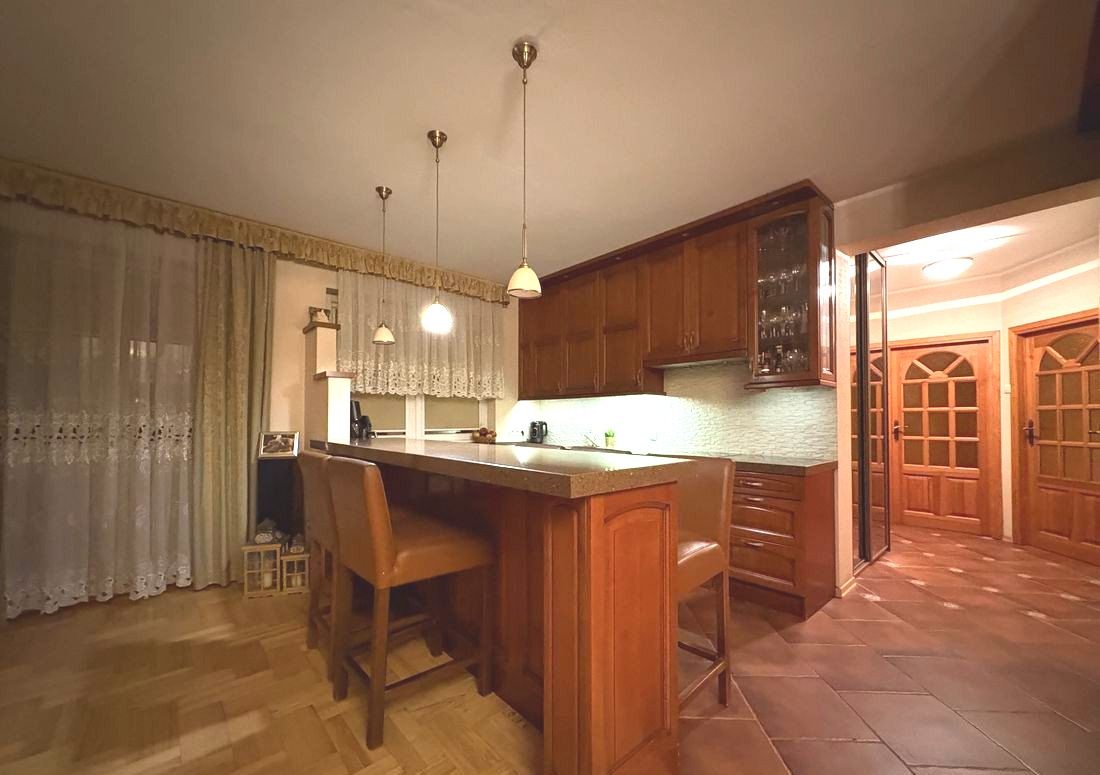 4 pokoje | komórka | duży balkon