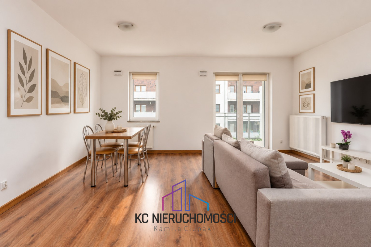 45m² | balkon | umeblowane | 2021 r| m. postojowe